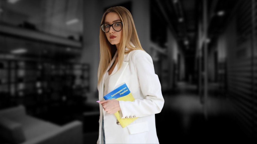 Адвокатка Карина Романишин: ФОП для блогера – як оформити блогерську діяльність в Україні?
