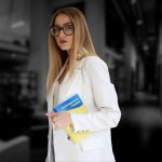 Адвокатка Карина Романишин: ФОП для блогера – як оформити блогерську діяльність в Україні?