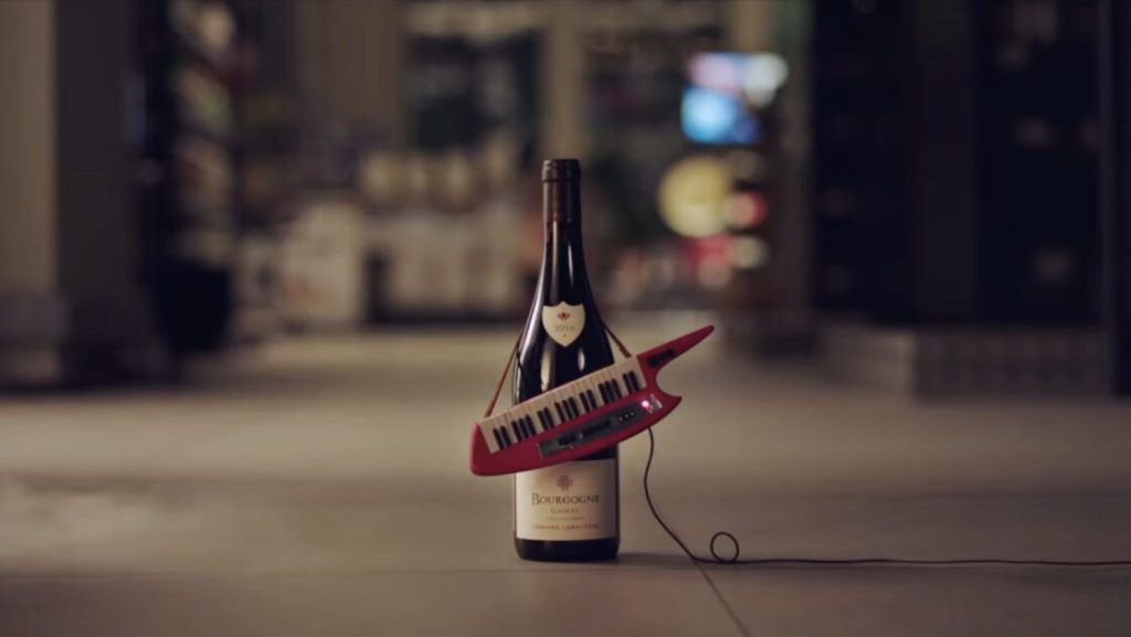 Реклама дня. Я не проти бути в особливу мить з тобою… GoodWine