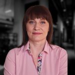 Не чекайте, поки хтось прийде та почне вас няньчити, — HR-експертка Оксана Козлова про випробувальний термін